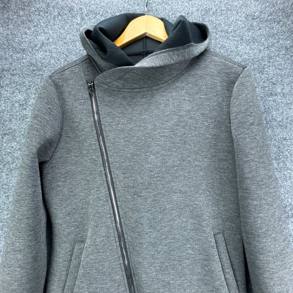 **SOLD**Betsey Johnson Performance Jacket Womens Large Gray Hooded Asymmetrical - Picture 4 of 15